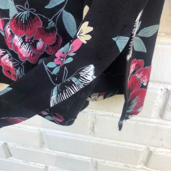 Floral dark Cottagecore long sleeve top 1X 16W 18W - Picture 6 of 6